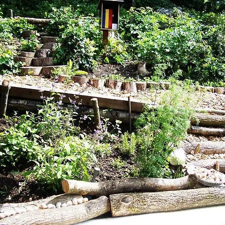 Black & White * Bromberg