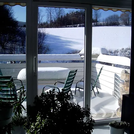 Black & White Feriehus Bromberg