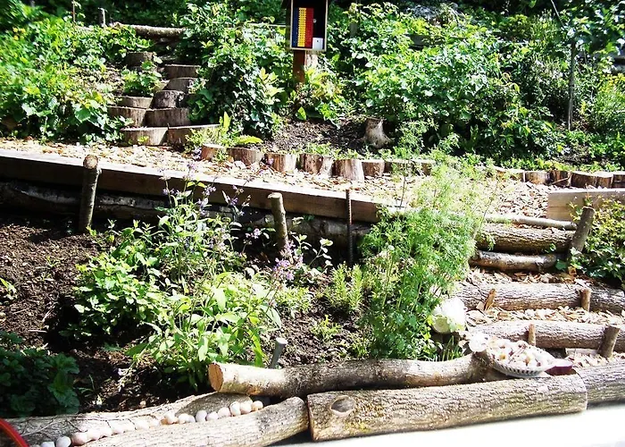 Black & White * Bromberg