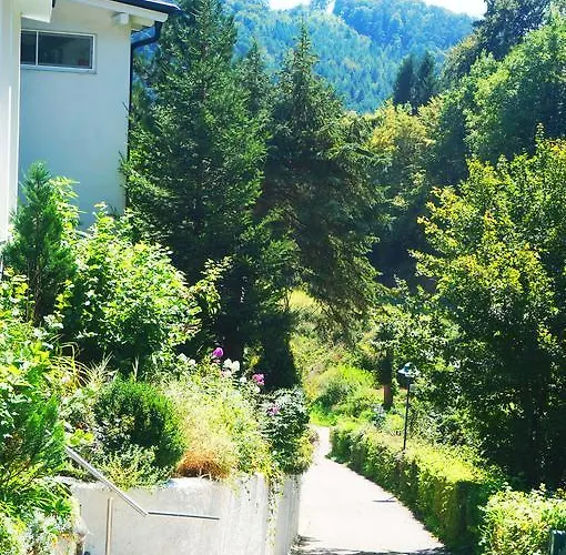 Black & White Сasa de vacaciones *