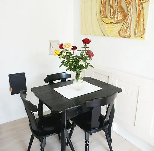 Сasa de vacaciones Black & White *